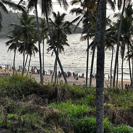 Kovalam Beach House Luaran gambar