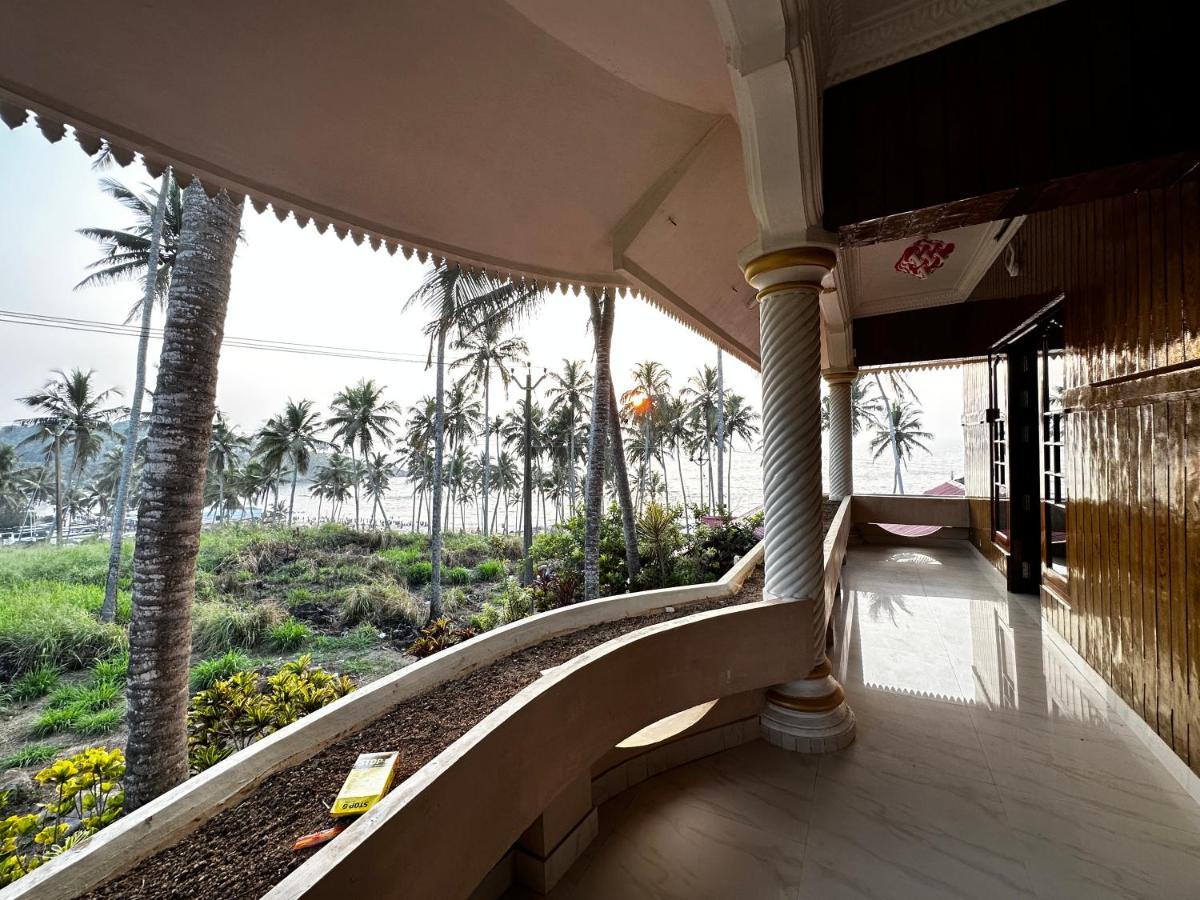 Kovalam Beach House Luaran gambar