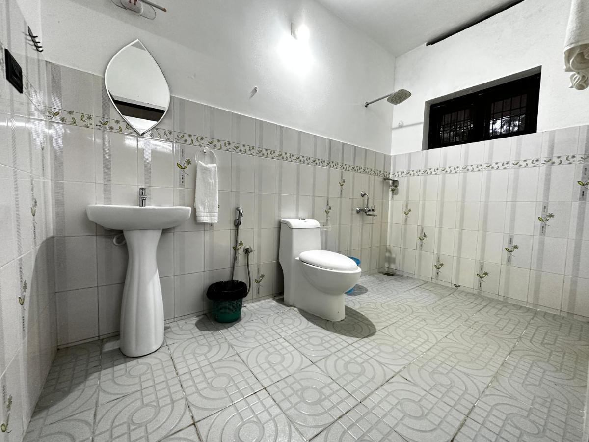 Kovalam Beach House Luaran gambar